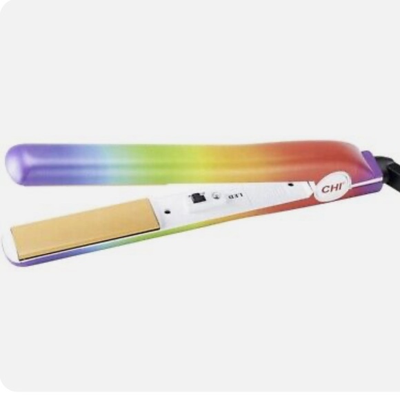 - Limited edition Chi 1" Ceramic Hairstyling Iron Peace And Love Edition - Picture 2 of 4